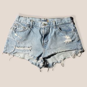Old Navy distressed booty shorts